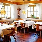 Zum Roessle Hotel