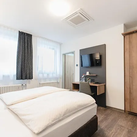 Zum Roessle Hotel Altenstadt (Swabia)