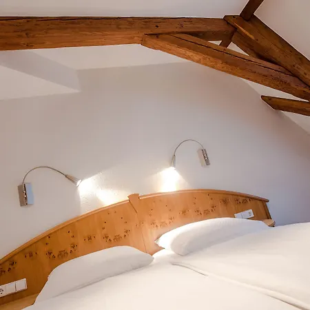 Zum Roessle Hotel Altenstadt (Swabia)
