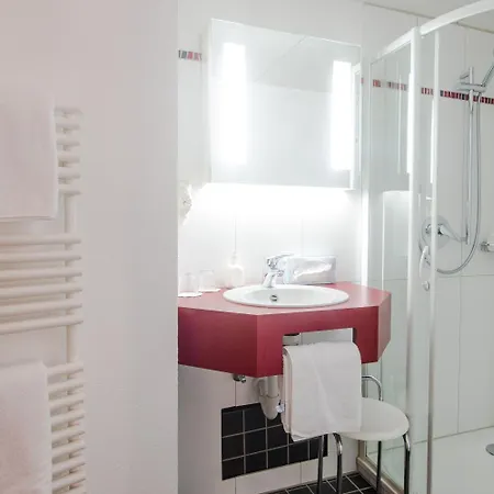 Hotel Zum Roessle 3*