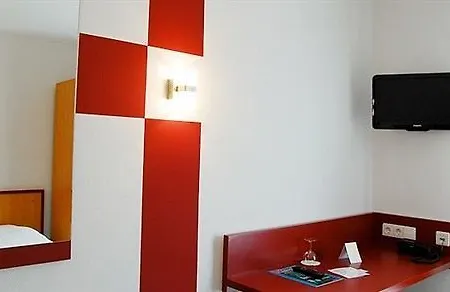 祖姆鲁斯勒酒店 酒店 3*