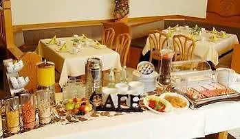 Zum Roessle Hotel 3*