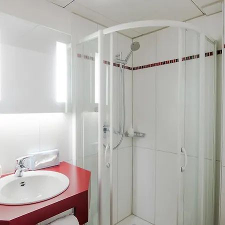 Hotel Zum Roessle 3*